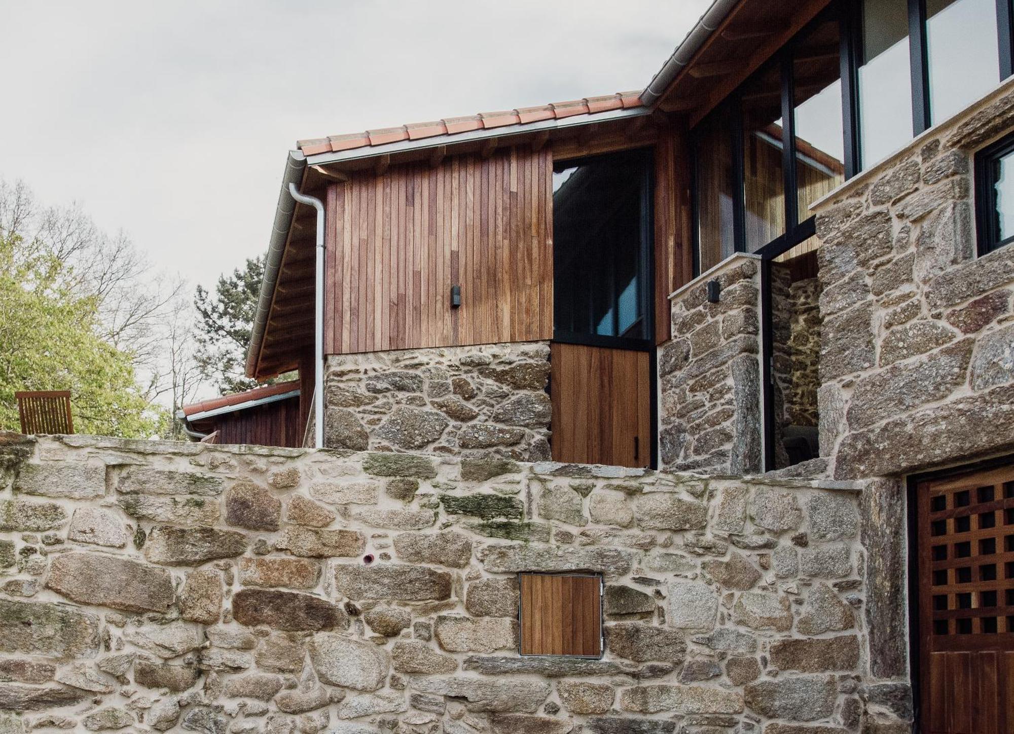 Гостевой дом Casinas Do Sil Кристосенде Экстерьер фото
